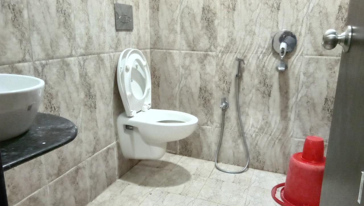 Hotel Barkha Райпур Экстерьер фото